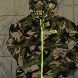 North face camo hooded jacket